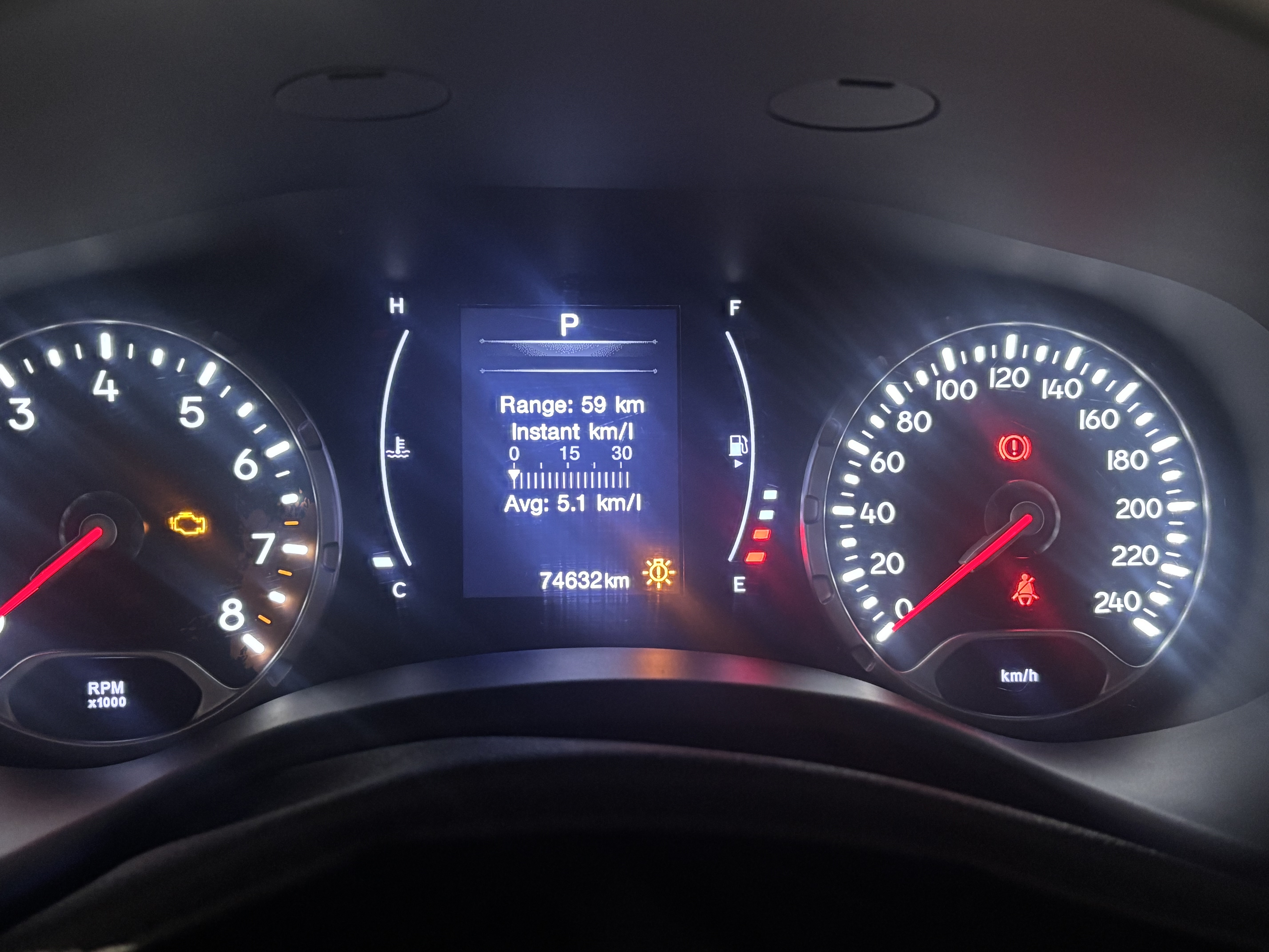 RENEGADE 1.8 16V FLEX LONGITUDE 4P AUTOMÁTICO10