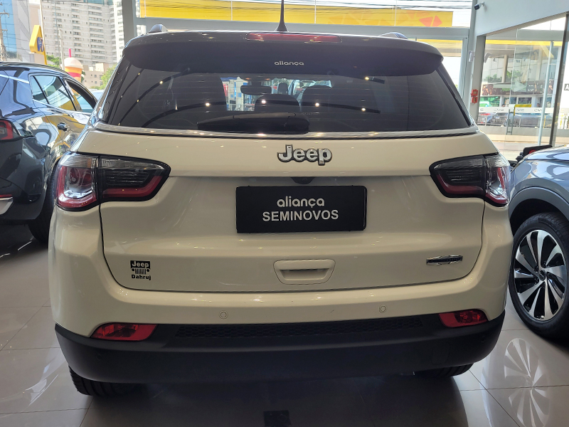COMPASS 2.0 16V FLEX LONGITUDE AUTOMÁTICO5