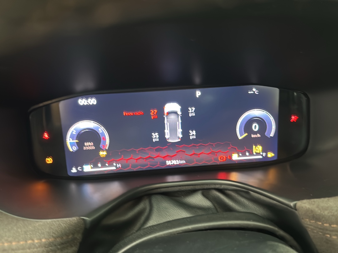 COMMANDER 1.3 T270 TURBO FLEX OVERLAND AT612