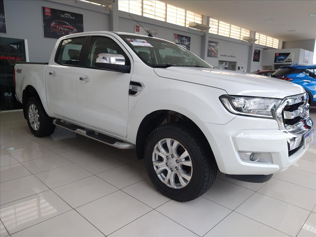 RANGER 3.2 XLT 4X4 CD 20V DIESEL 4P AUTOMÁTICO RANGER 3.2 XLT 4X4 CD 20V DIESEL 4P AUTOMÁTICO