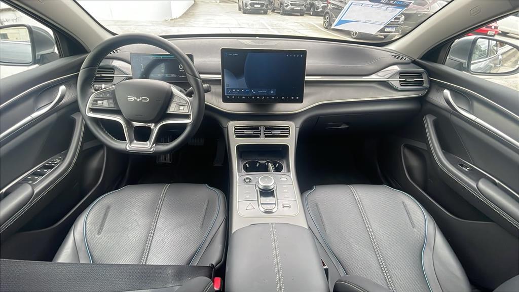 KING 1.5 DM-I PHEV GS AUTOMÁTICO8