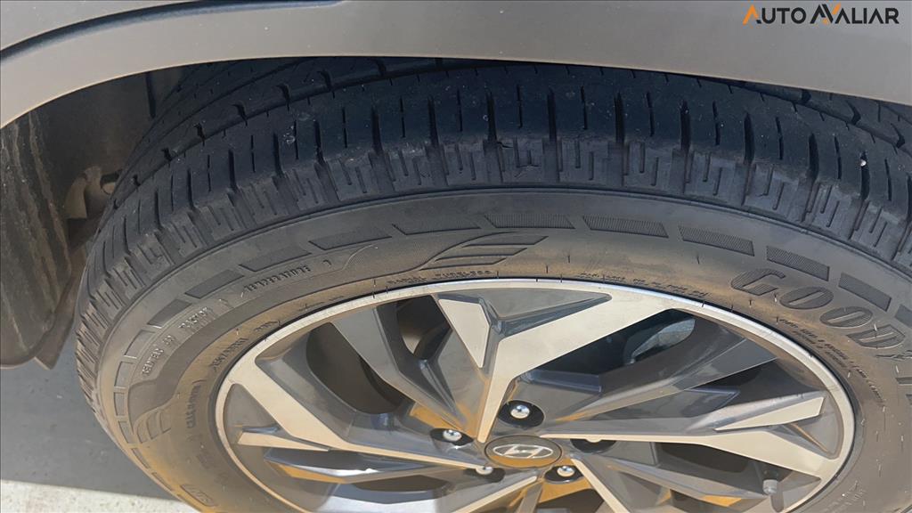 Hyundai-CRETA-1.0 TGDI FLEX PLATINUM AUTOMÁTICO