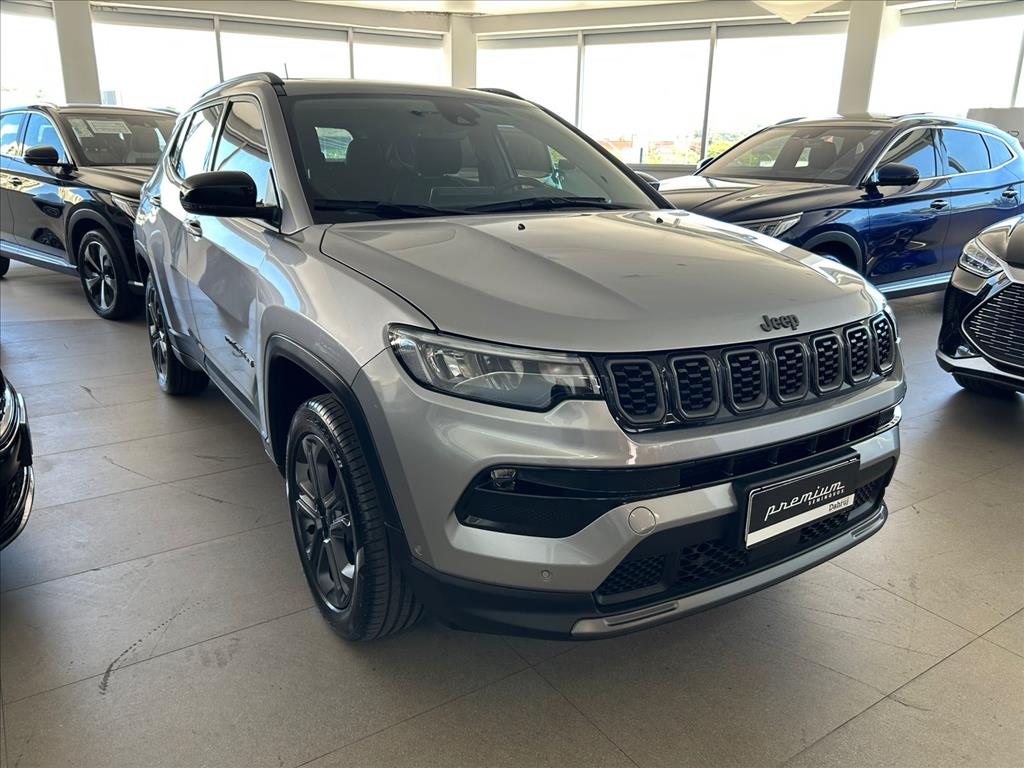 COMPASS 1.3 T270 TURBO FLEX LONGITUDE AT62