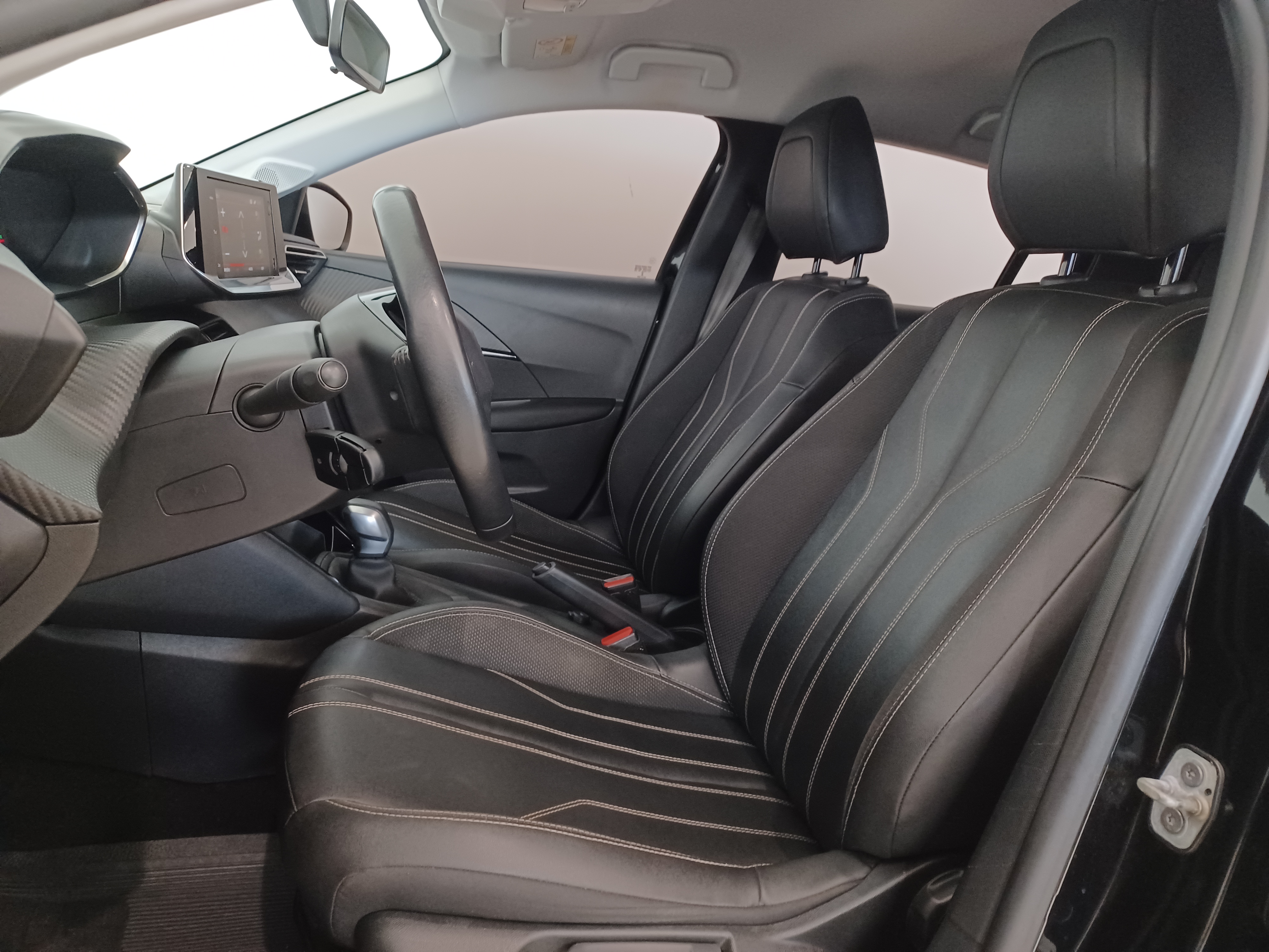Peugeot 208 1.6 16V Flex Allure - foto 9