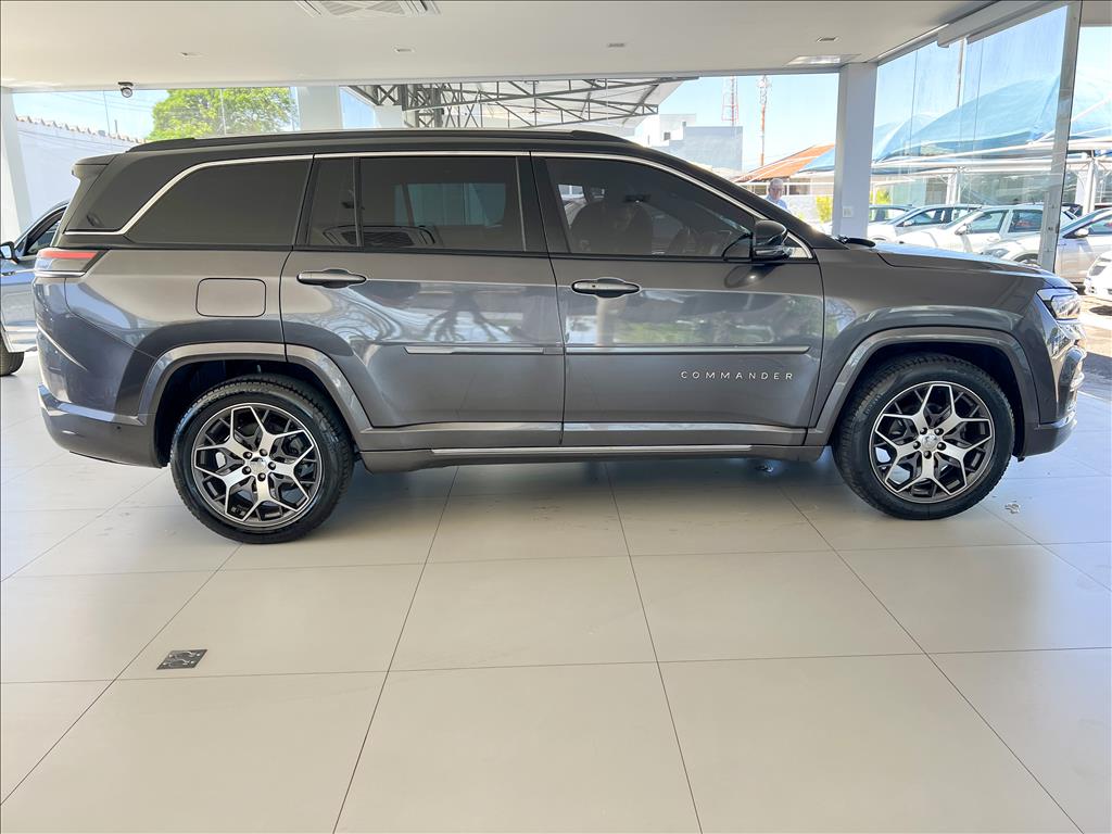 COMMANDER 1.3 T270 TURBO FLEX OVERLAND AT6