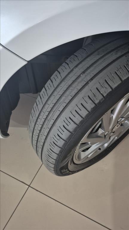 YARIS 1.5 16V FLEX XL MULTIDRIVE15