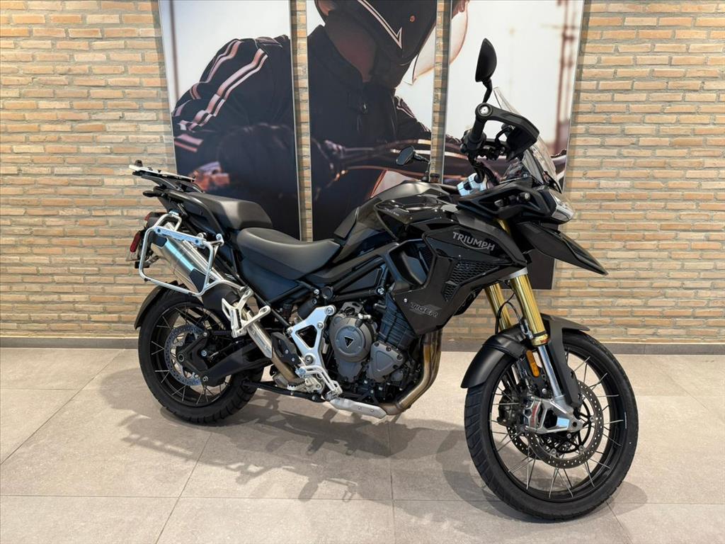 1200 BLACK EDITION