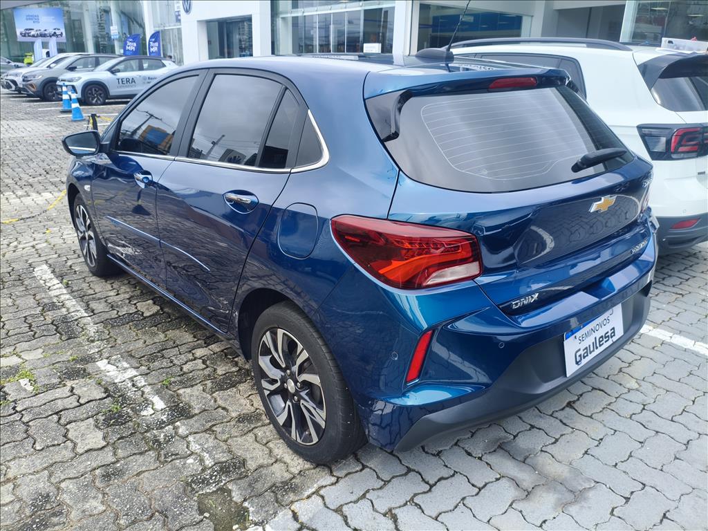 ONIX 1.0 TURBO FLEX PREMIER AUTOMÁTICO3