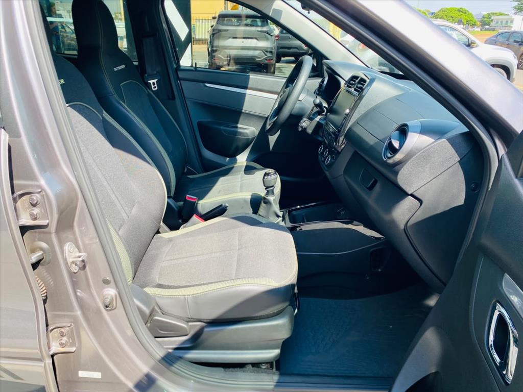 KWID 1.0 12V SCE FLEX OUTSIDER MANUAL8