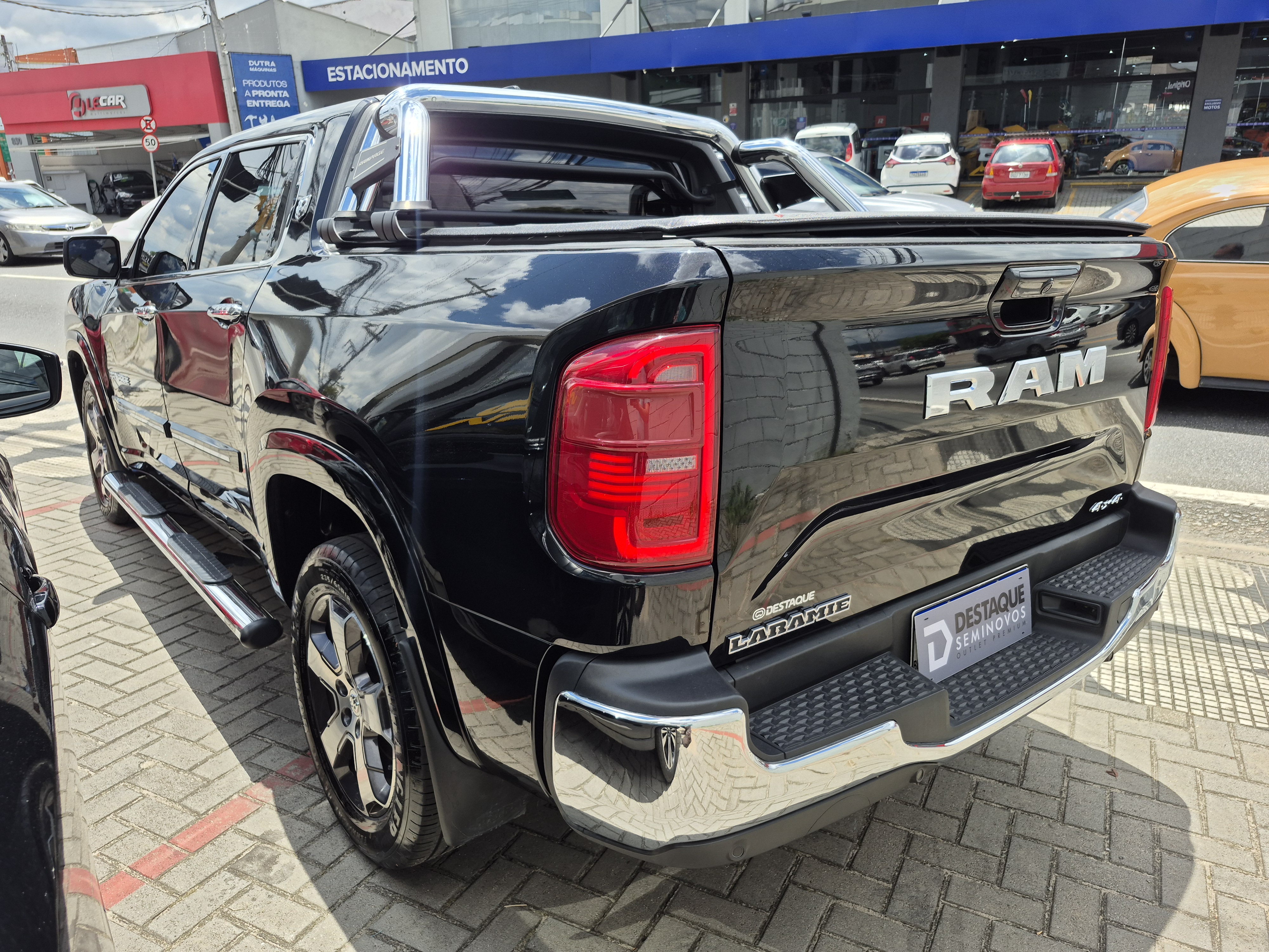 Foto ilustrativa do carro