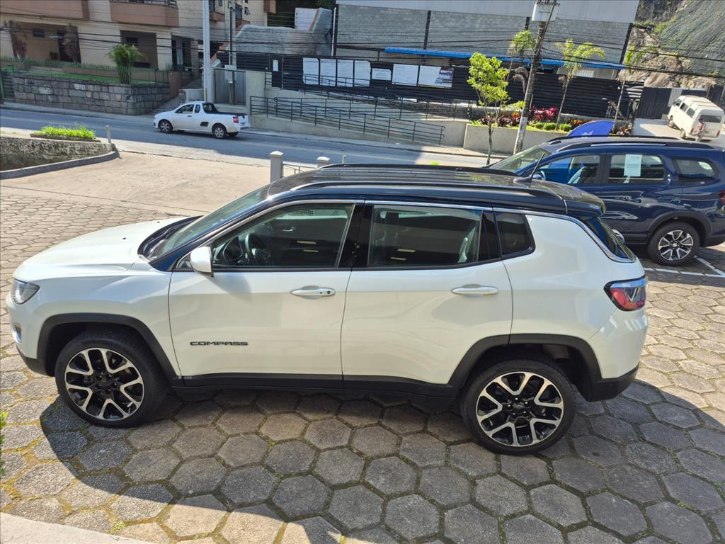 COMPASS 2.0 16V DIESEL LIMITED 4X4 AUTOMÁTICO2