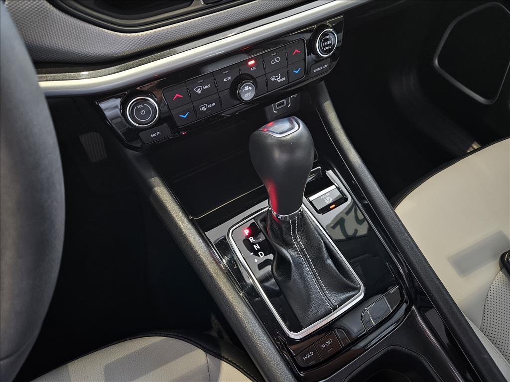 COMPASS 1.3 T270 TURBO FLEX LONGITUDE AT610