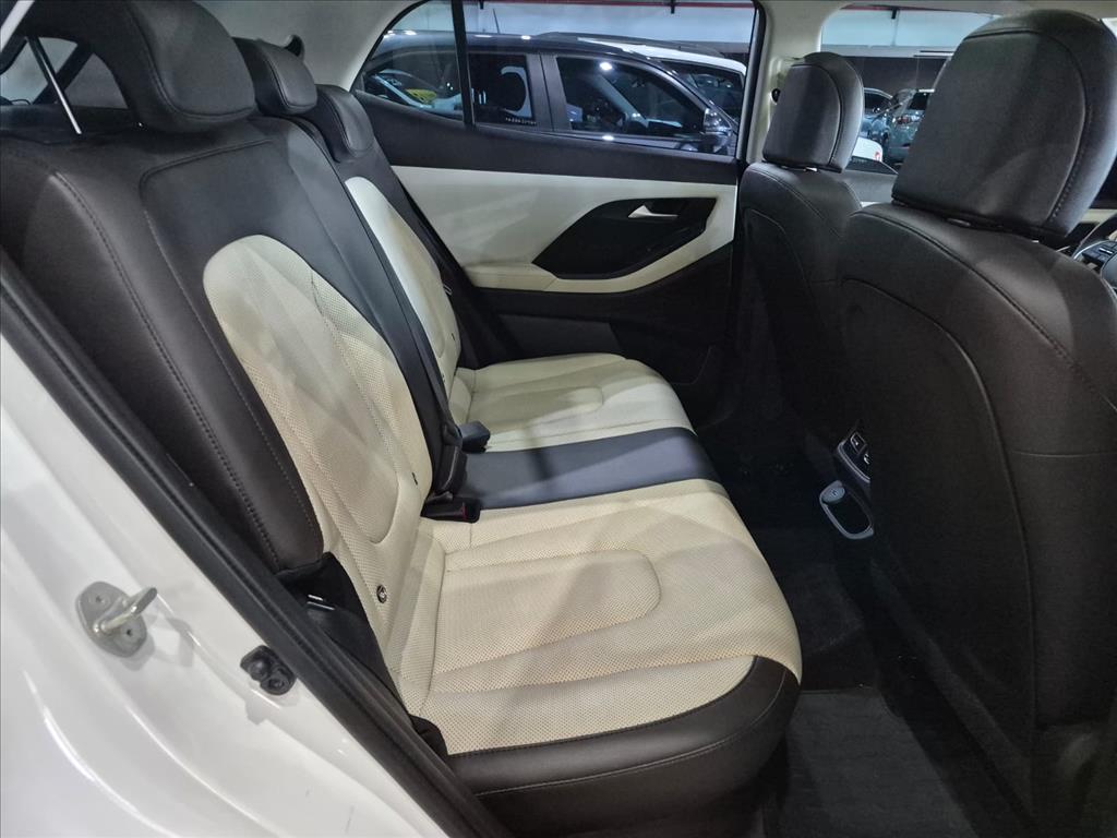 CRETA 2.0 FLEX ULTIMATE AUTOMÁTICO15