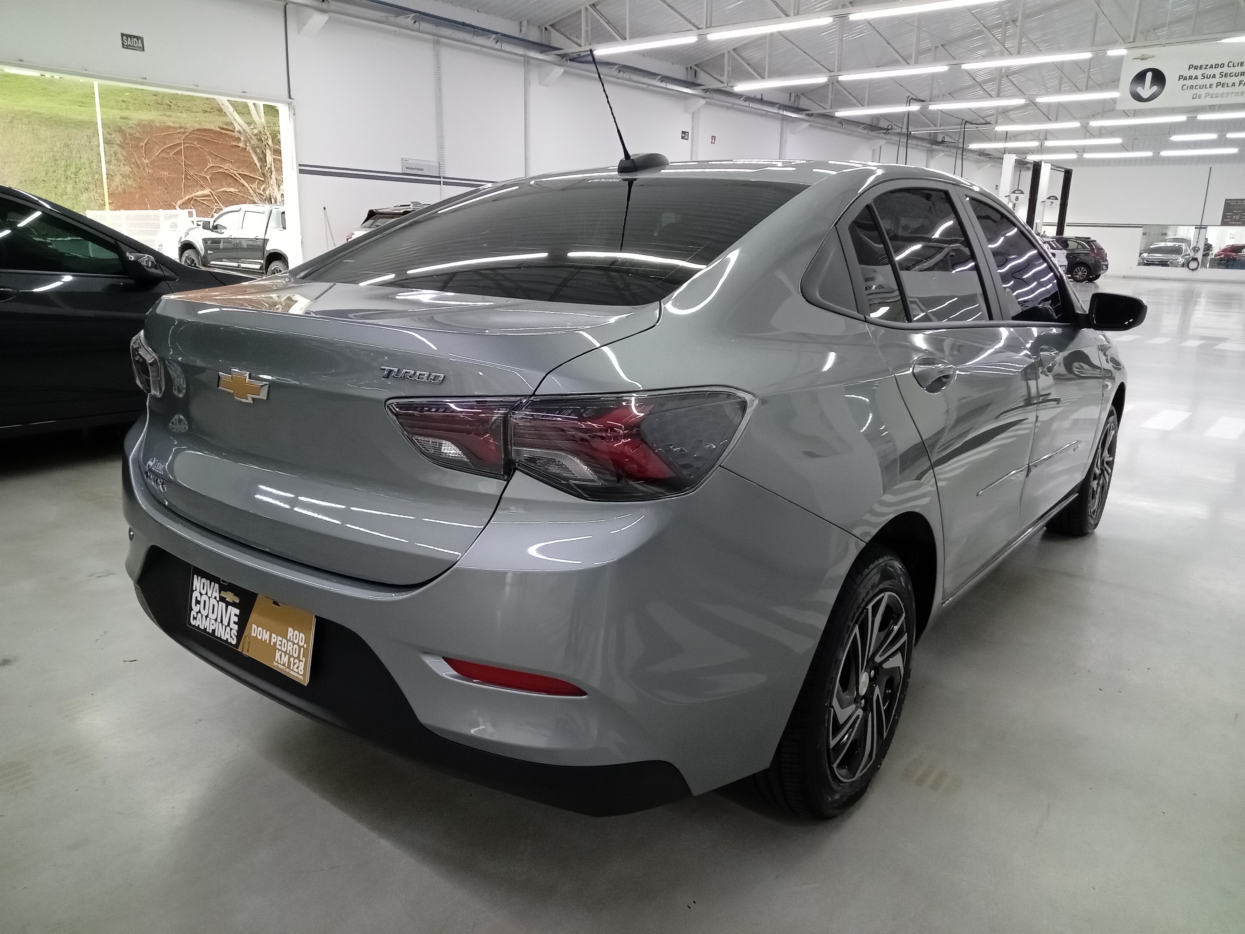 ONIX PLUS 1.0 TURBO ETANOL ECO AUTOMÁTICO2