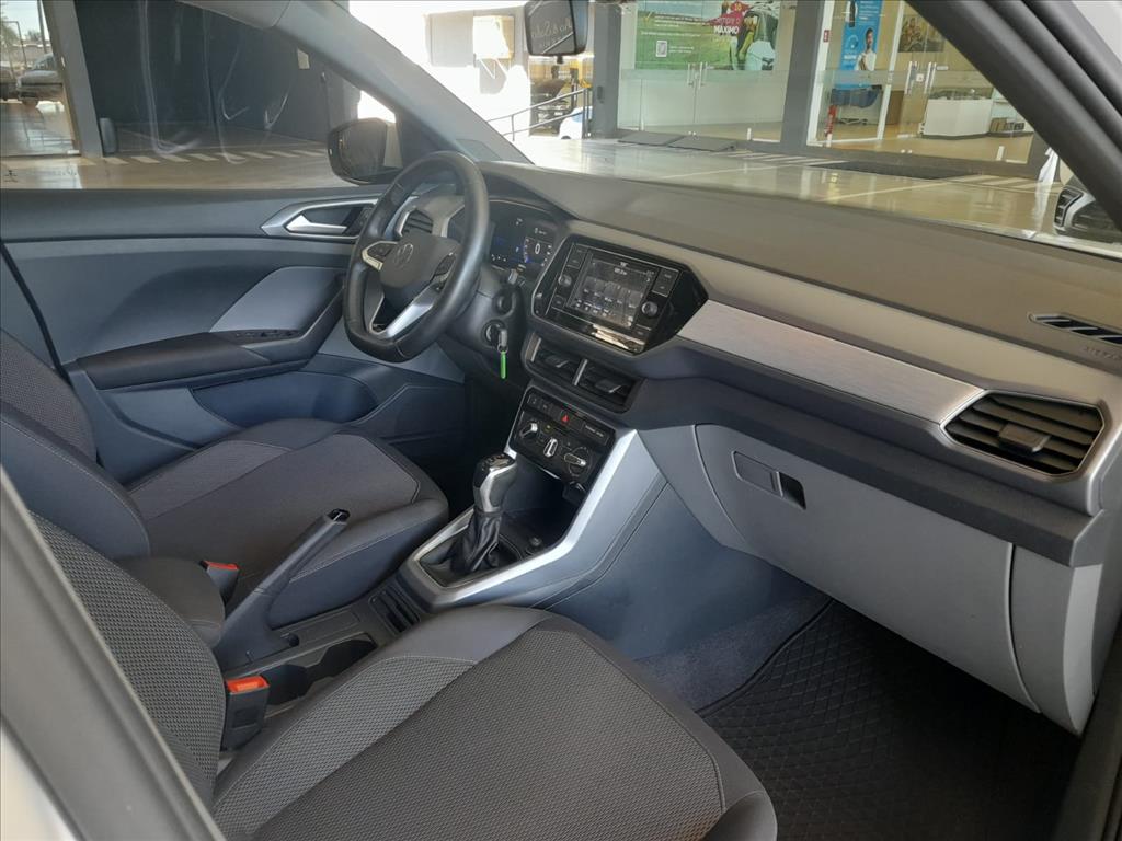 T-CROSS 1.0 200 TSI TOTAL FLEX AUTOMÁTICO11