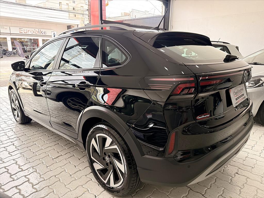 Volkswagen Nivus - 1.0 200 TSI TOTAL FLEX HIGHLINE AUTOMÁTICO