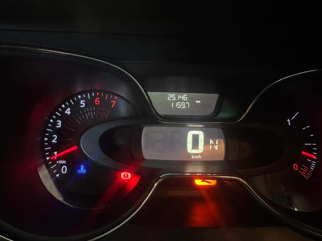 Renault-CAPTUR-1.6 16V SCE FLEX LIFE X-TRONIC