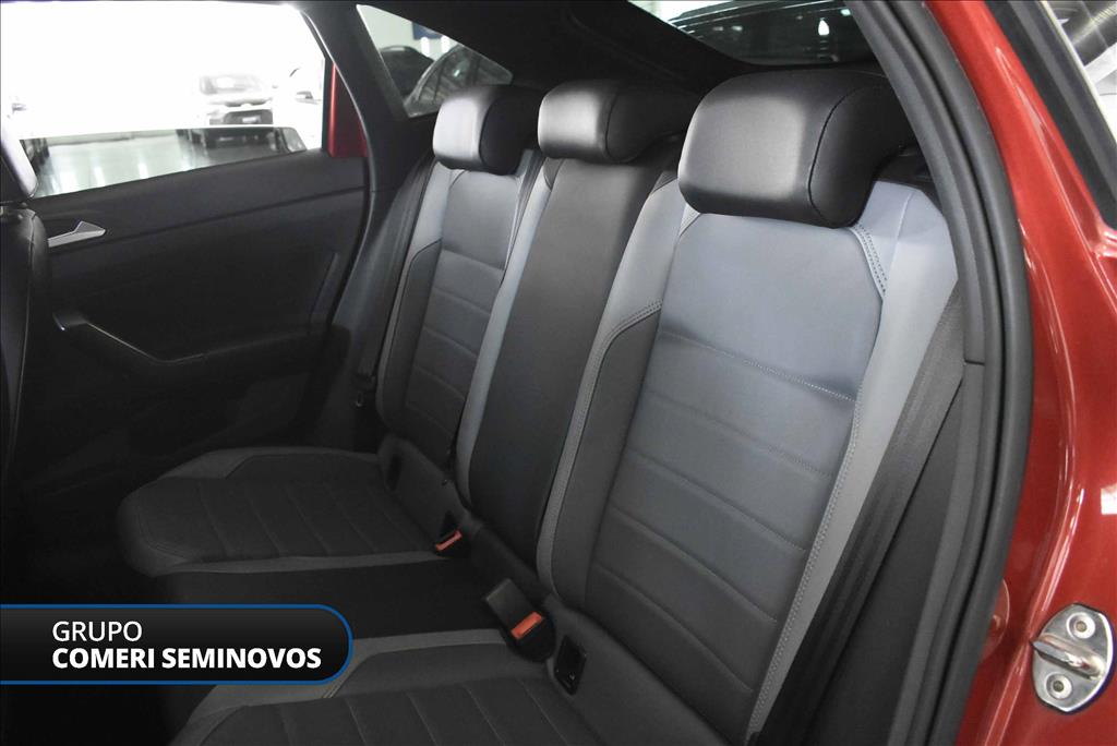 NIVUS 1.0 200 TSI TOTAL FLEX HIGHLINE AUTOMÁTICO10