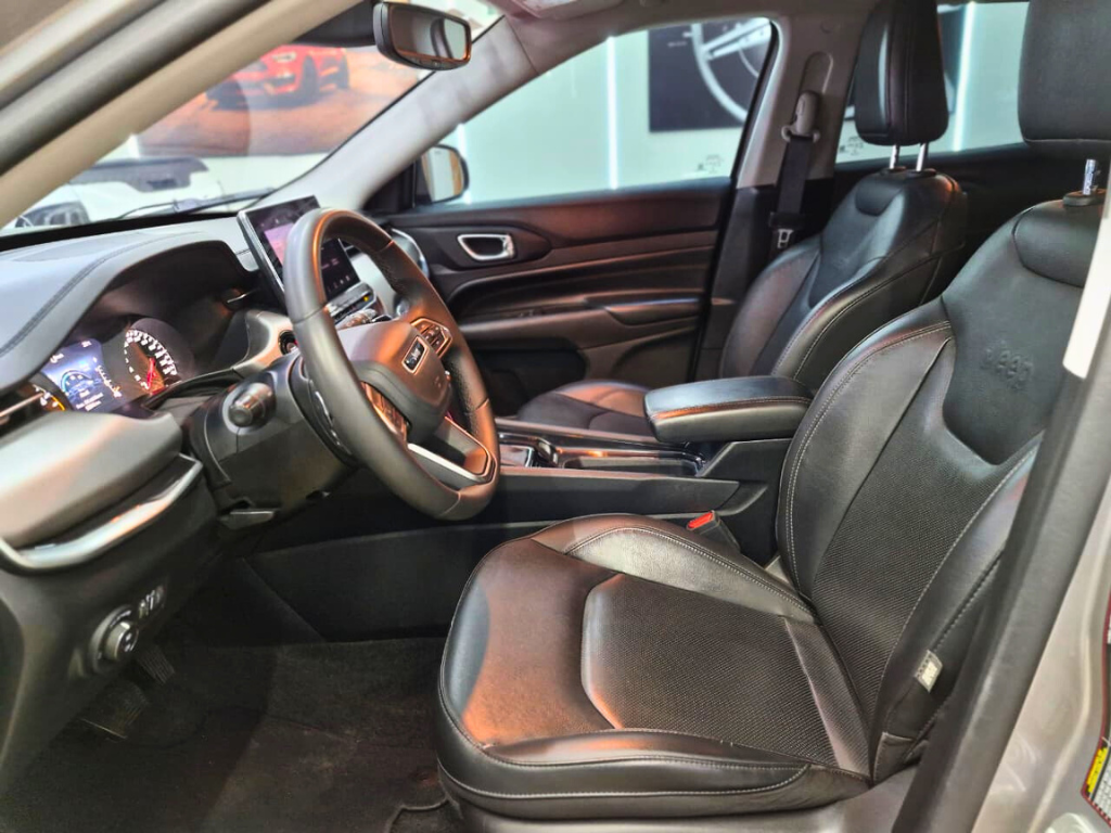 COMPASS 1.3 T270 TURBO FLEX LONGITUDE AT67