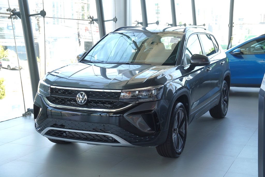 TAOS 1.4 250 TSI TOTAL FLEX COMFORTLINE AUTOMÁTICO