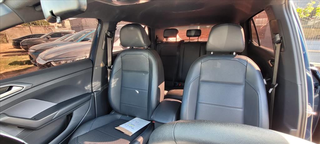 T-CROSS 1.0 200 TSI TOTAL FLEX AUTOMÁTICO5
