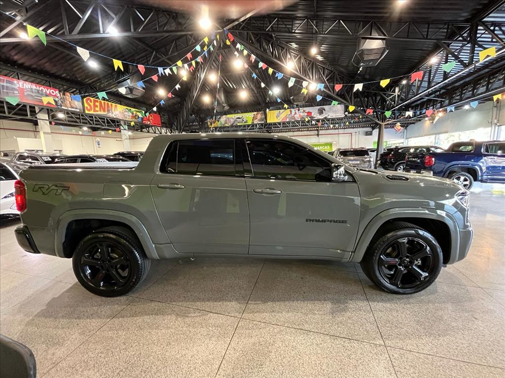 RAMPAGE 2.0 HURRICANE 4 TURBO GASOLINA R/T 4X4 AUTOMÁTICO9