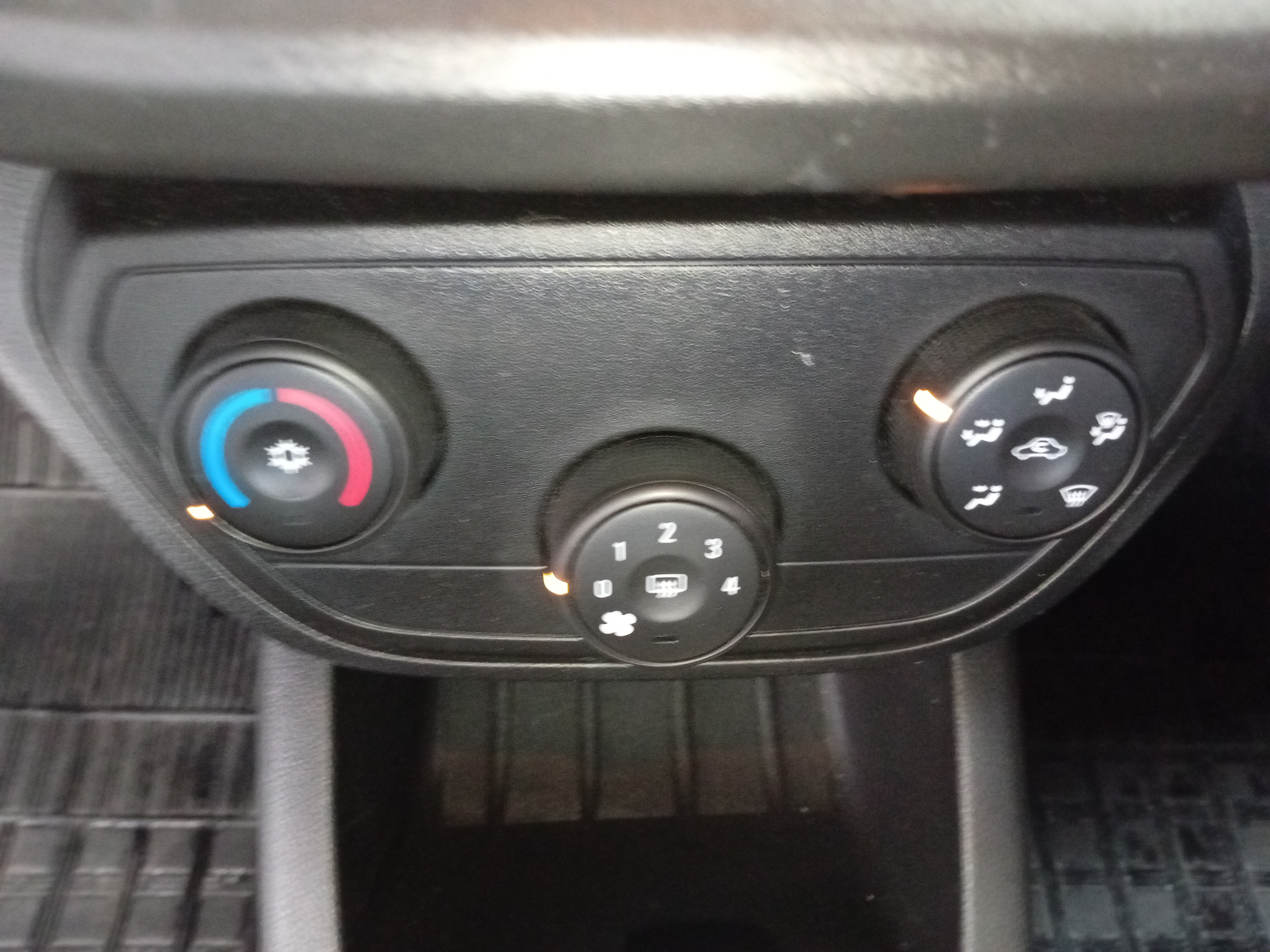 SPIN 1.8 LT 8V FLEX 4P AUTOMÁTICO10