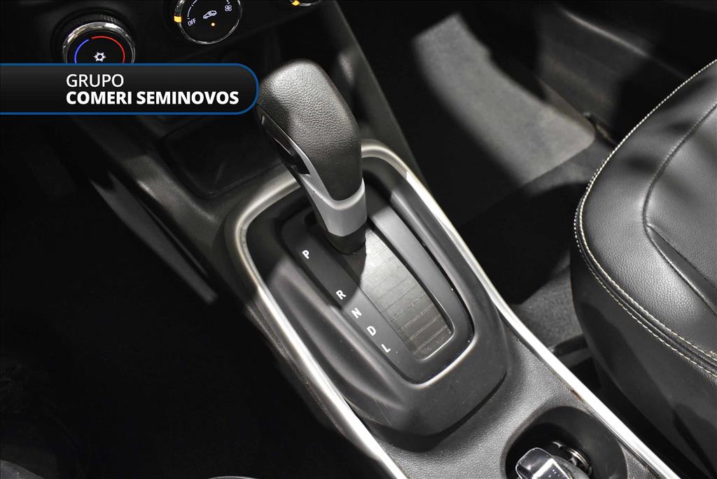 TRACKER 1.0 TURBO FLEX LT AUTOMÁTICO5