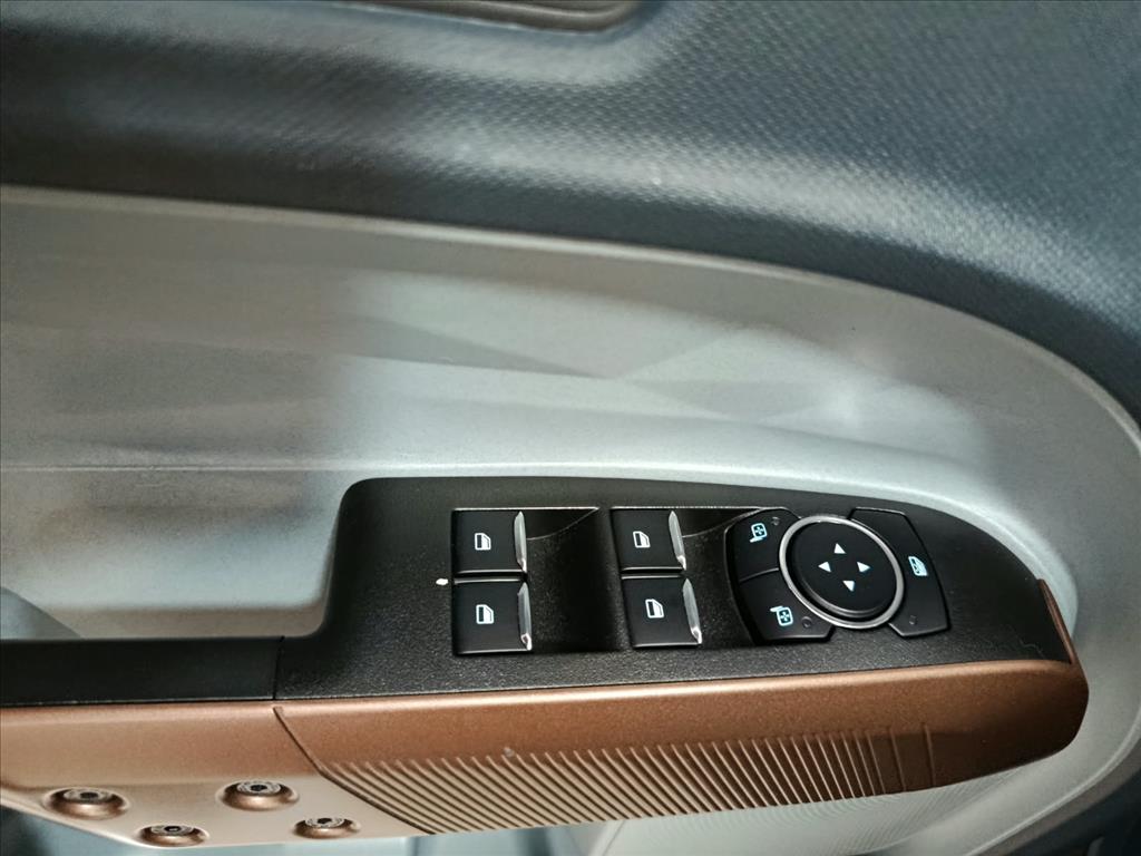 MAVERICK 2.5 HYBRID LARIAT e-CVT11