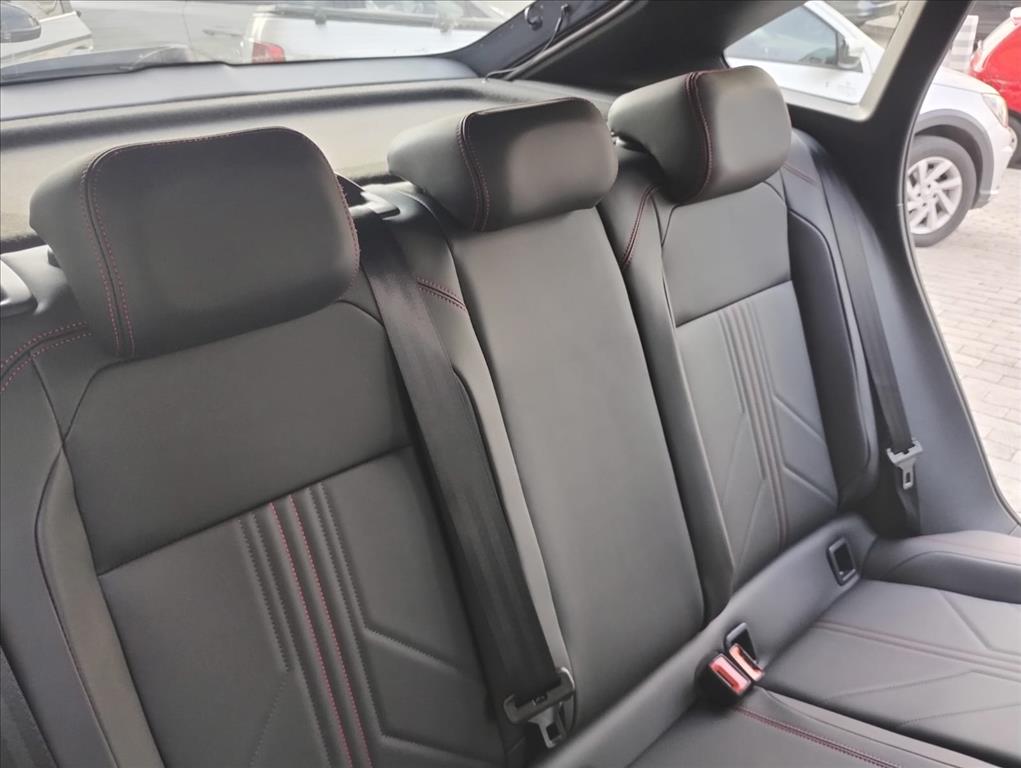 NIVUS 1.4 250 TSI TOTAL FLEX GTS AUTOMÁTICO8