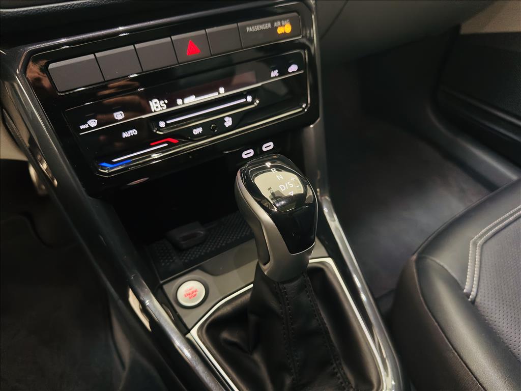 T-CROSS 1.4 250 TSI TOTAL FLEX HIGHLINE AUTOMÁTICO12