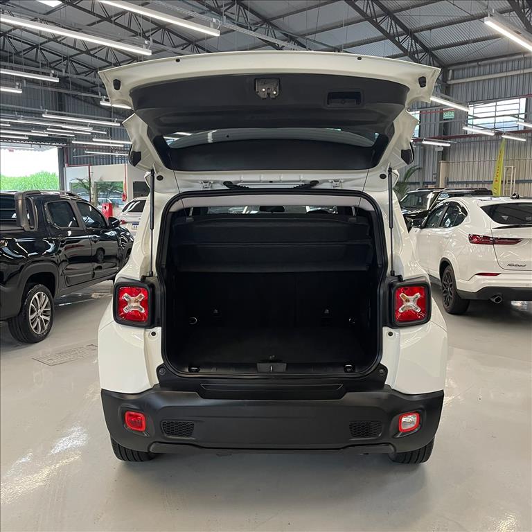 RENEGADE 1.8 16V FLEX 4P AUTOMÁTICO6