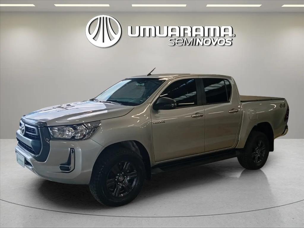 HILUX 2.8 D-4D TURBO DIESEL CD SR 4X4 AUTOMÁTICO2