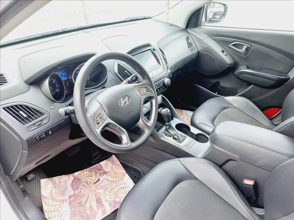 Foto ilustrativa do carro