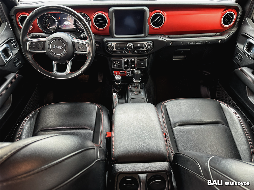 WRANGLER 2.0 TURBO GASOLINA RUBICON 4P 4X4 AT810