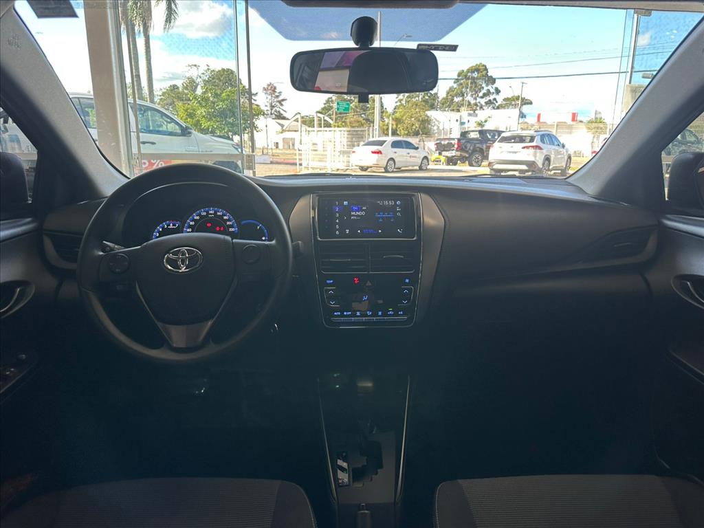 YARIS 1.5 16V FLEX SEDAN XL MULTIDRIVE9