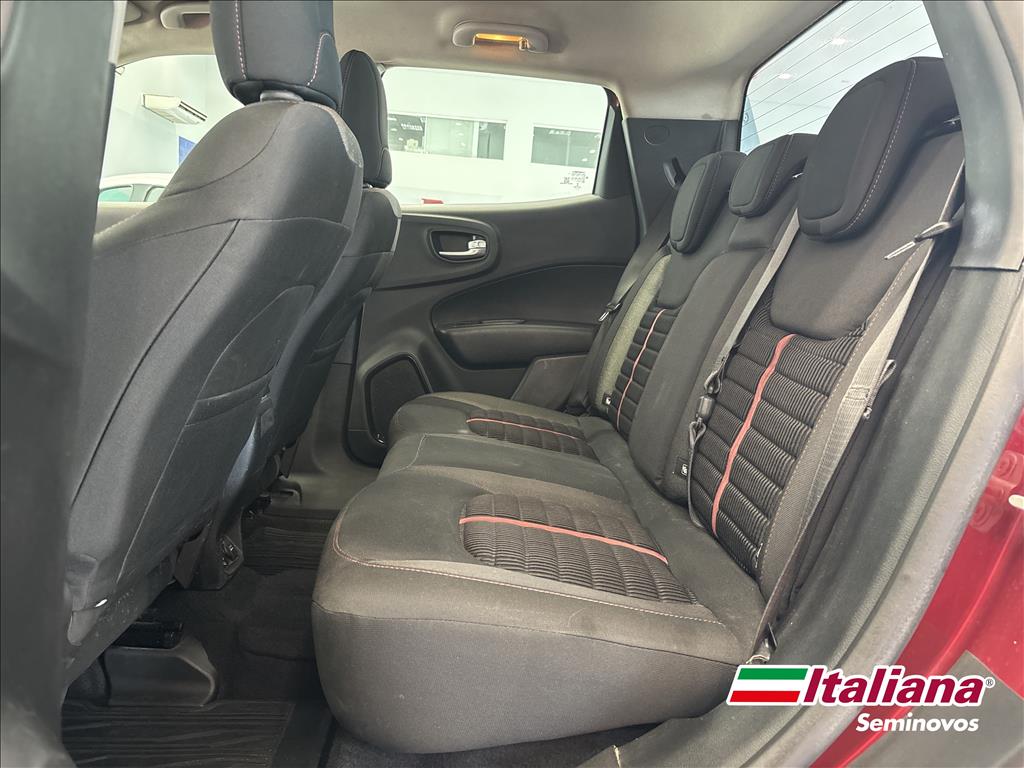 TORO 2.0 16V TURBO DIESEL FREEDOM 4WD AT99