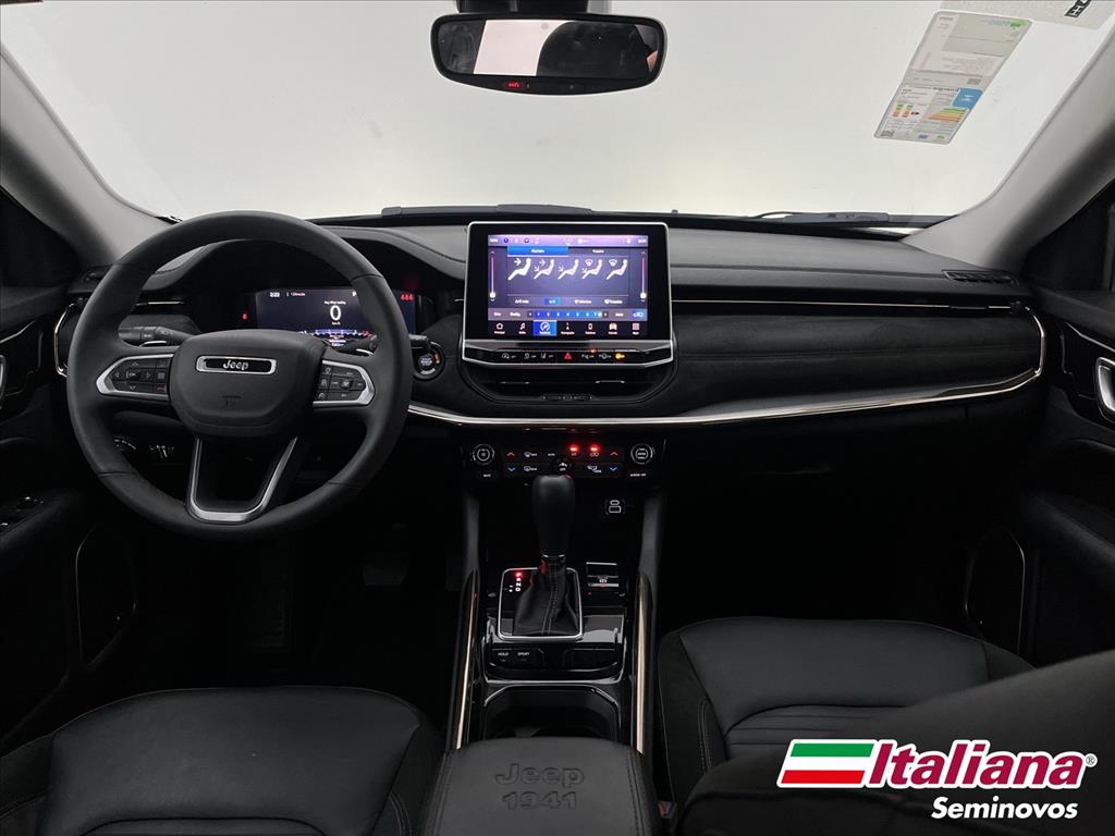 COMMANDER 1.3 T270 TURBO FLEX LIMITED AT68
