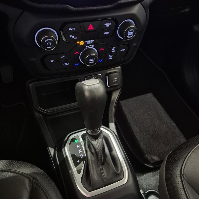 RENEGADE 1.8 16V FLEX LONGITUDE 4P AUTOMÁTICO8