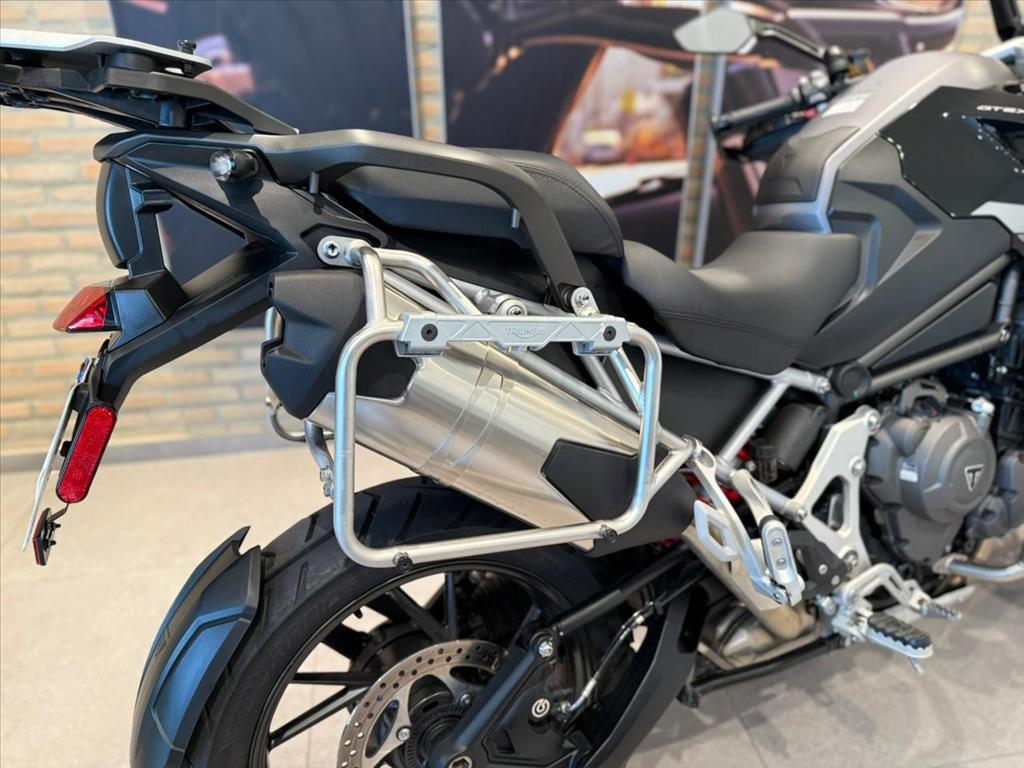 TRIUMPH-TIGER-1200 GT EXPLORER