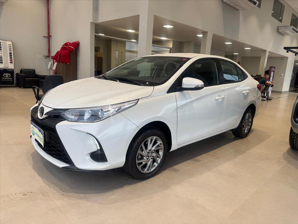YARIS 1.5 16V FLEX SEDAN XS CONNECT MULTIDRIVE3