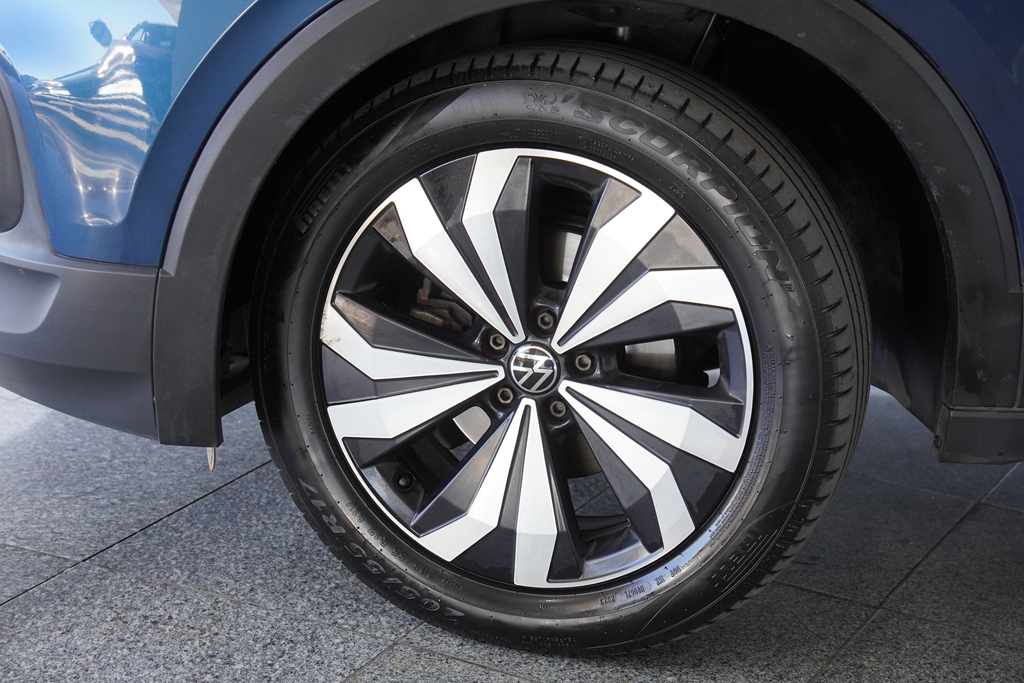 T-CROSS 1.0 200 TSI TOTAL FLEX AUTOMÁTICO4