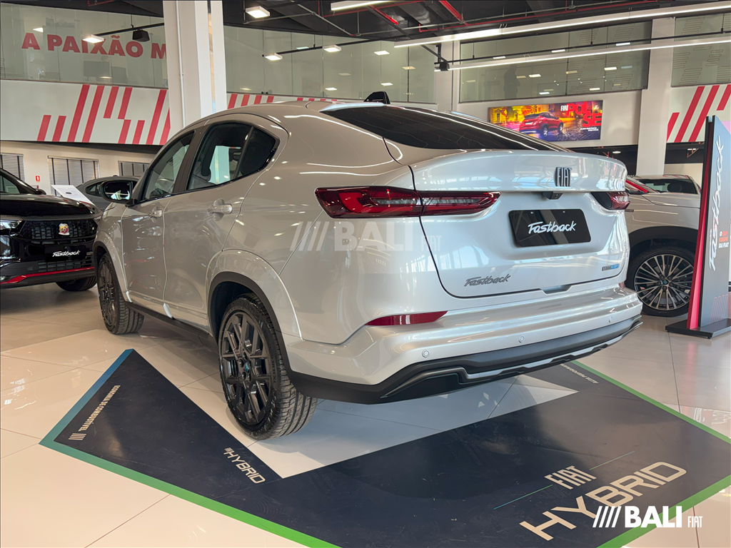 FASTBACK 1.0 TURBO 200 HYBRID IMPETUS CVT3