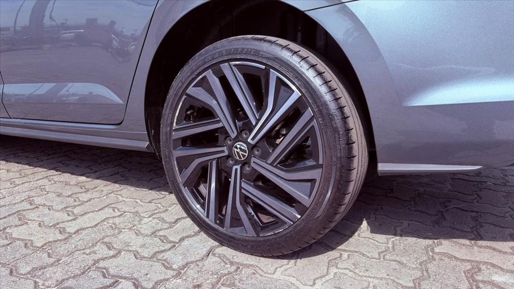 VIRTUS 1.4 250 TSI EXCLUSIVE AUTOMÁTICO9
