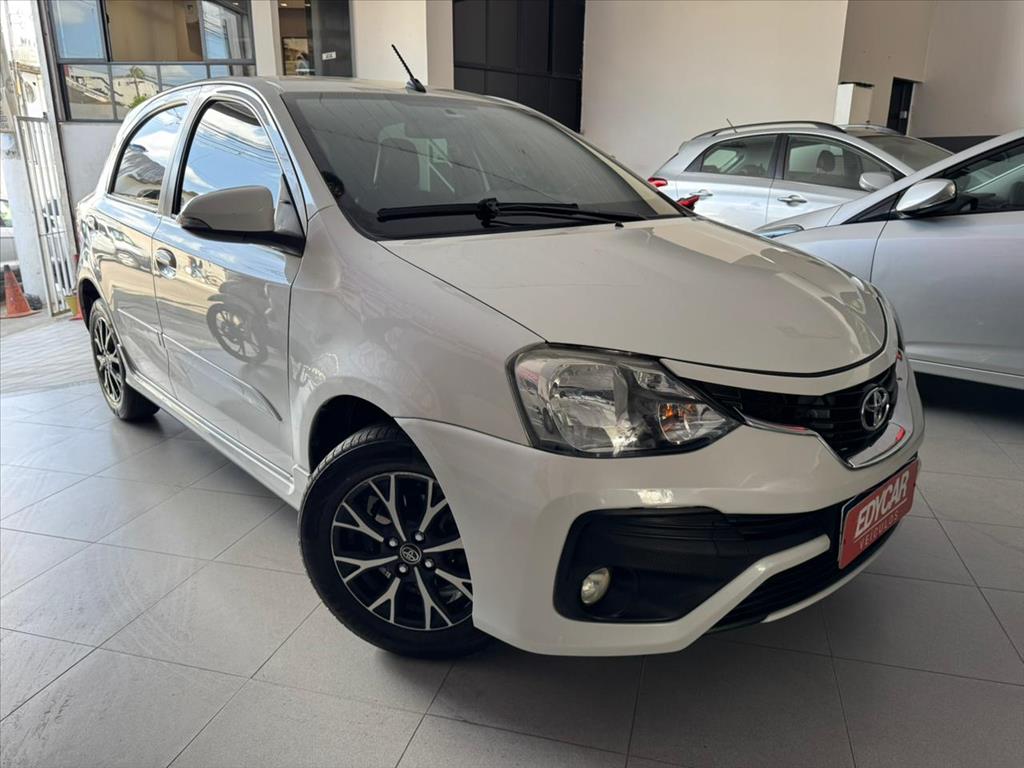 TOYOTA ETIOS