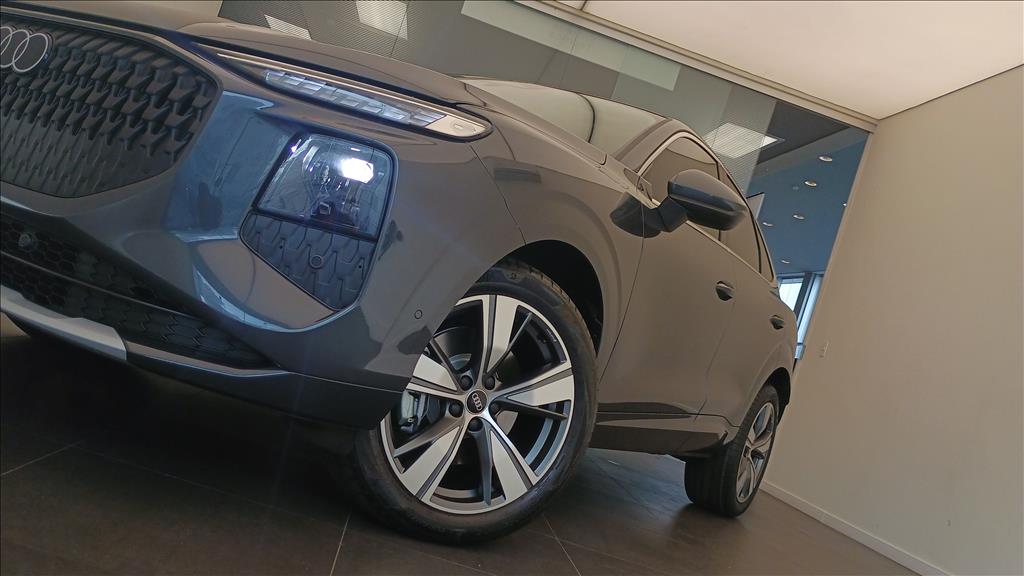 Q3 2.0 TFSI GASOLINA SPORTBACK LAUNCH EDITION QUATTRO S TRONIC2