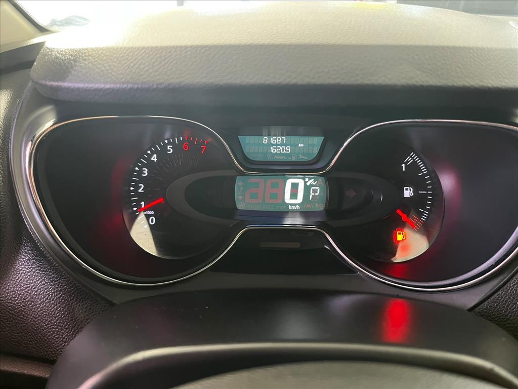 Renault-CAPTUR-1.6 16V SCE FLEX LIFE X-TRONIC