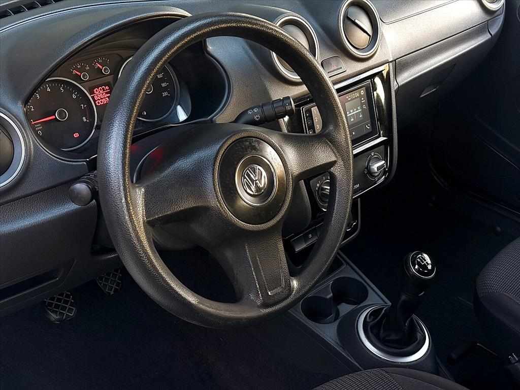 Volkswagen Gol - 1.0 MI 8V FLEX 4P MANUAL G.VI