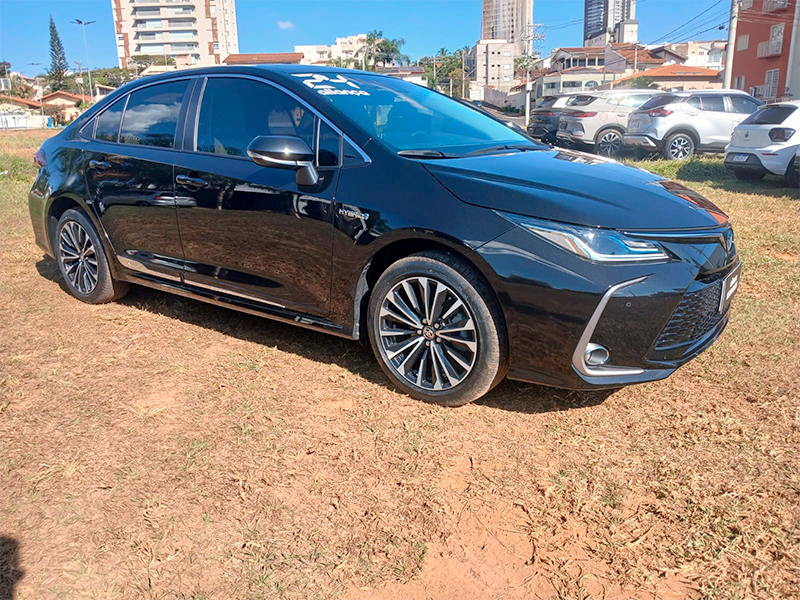 COROLLA 1.8 VVT-I HYBRID FLEX ALTIS PREMIUM CVT2