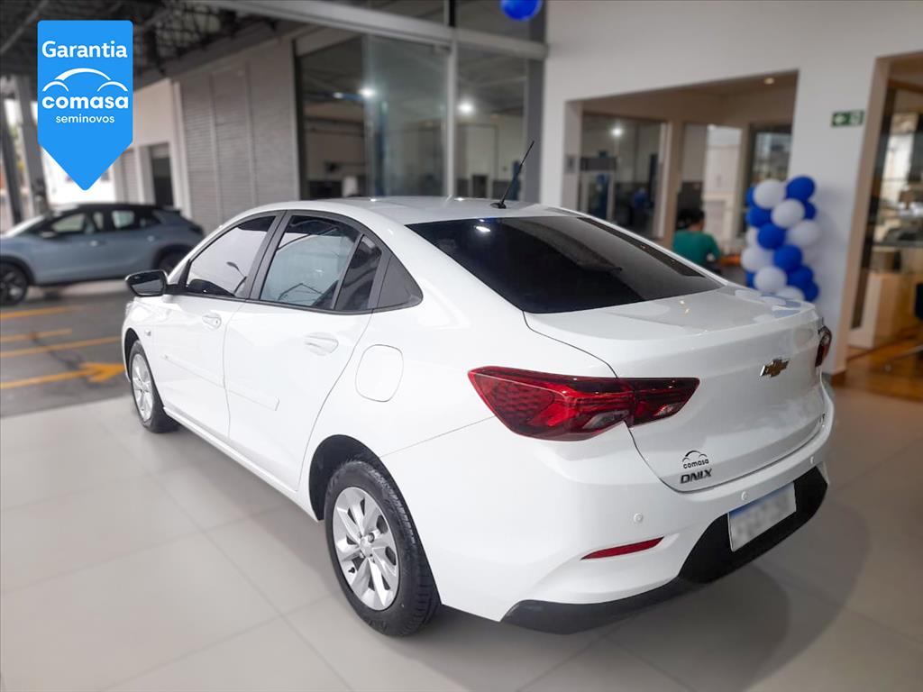ONIX PLUS 1.0 TURBO FLEX LT AUTOMÁTICO5